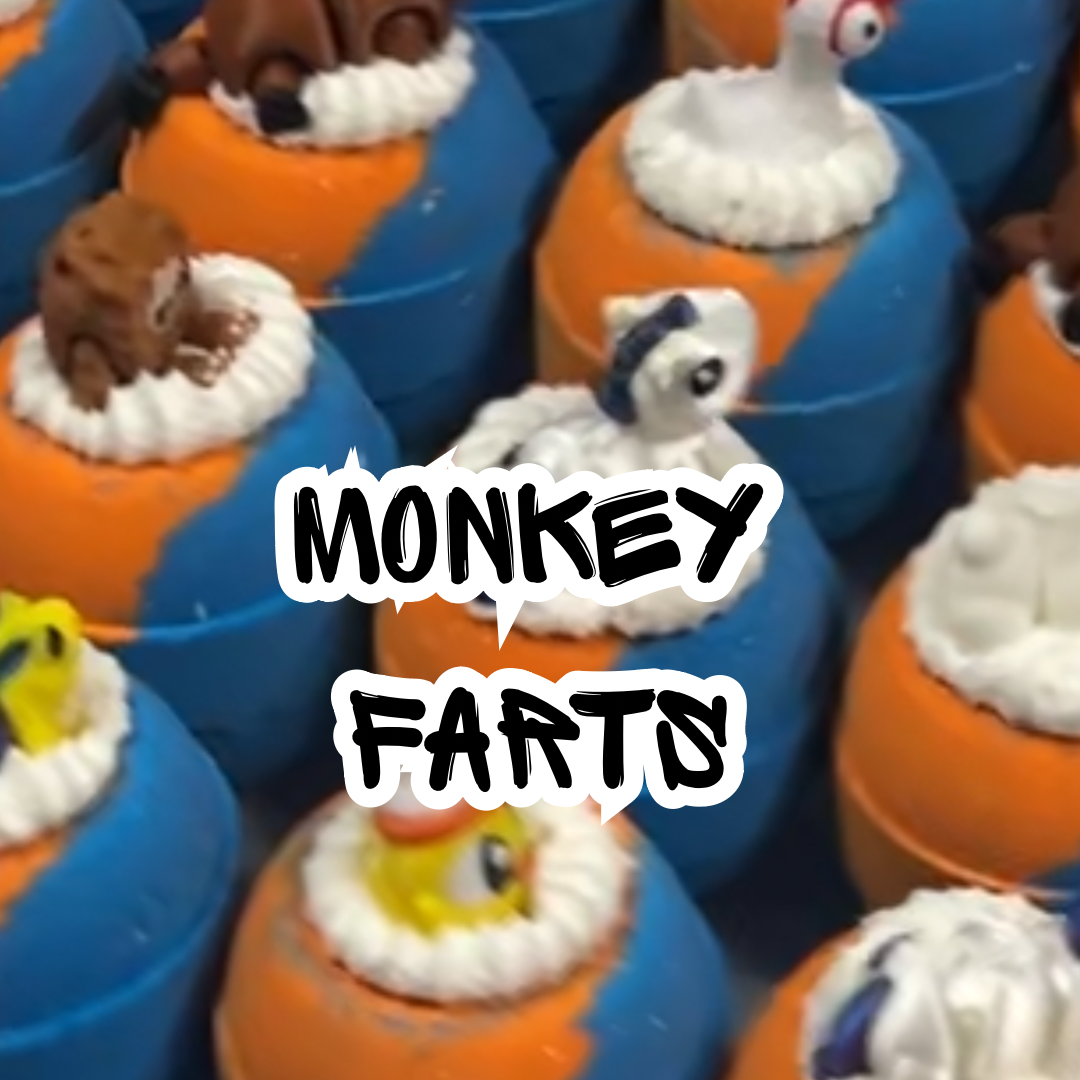 Toy Topper Bubble Bath Bomb