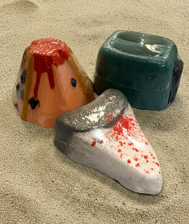 They’re Back: Light Shows, Dino Bones &amp; Real Shark Teeth Are Returning to Baeth!