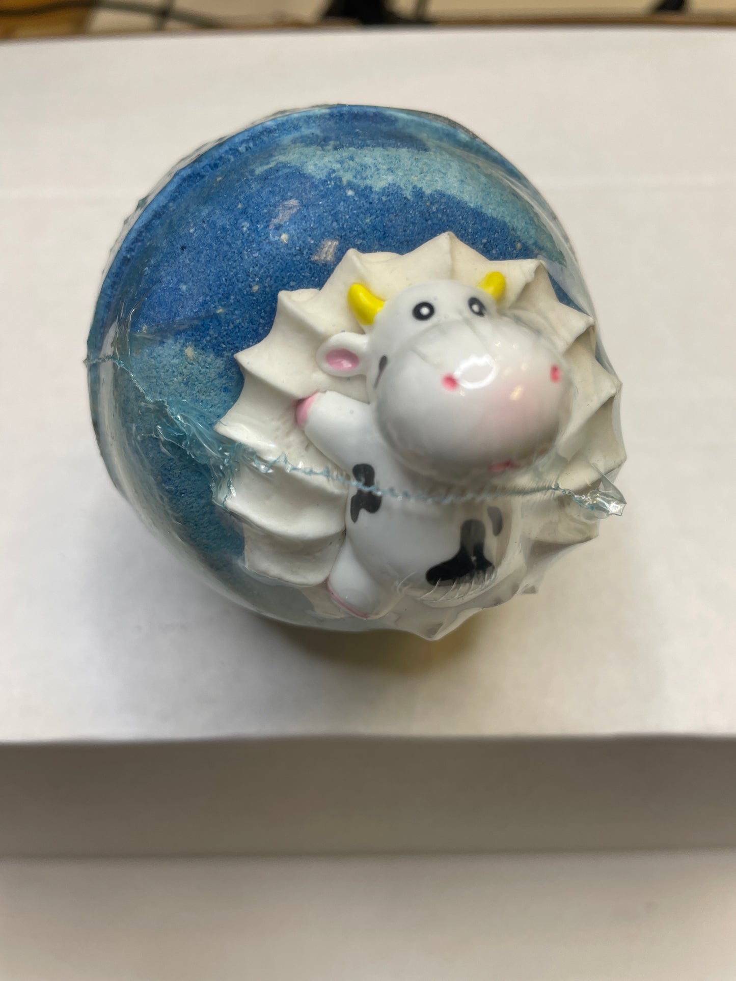 Toy Topper Bubble Bath Bomb